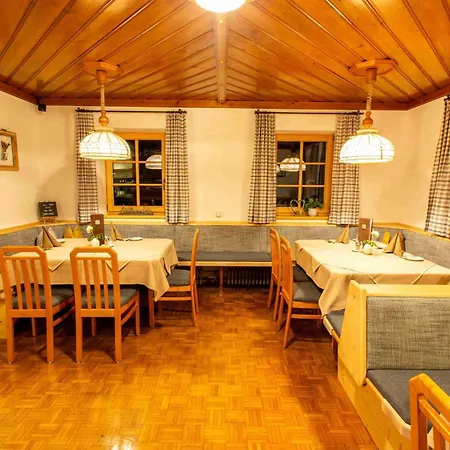 Kro Berggasthof - Lahnerhof *