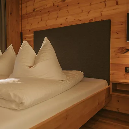 Berggasthof - Lahnerhof Fogadó