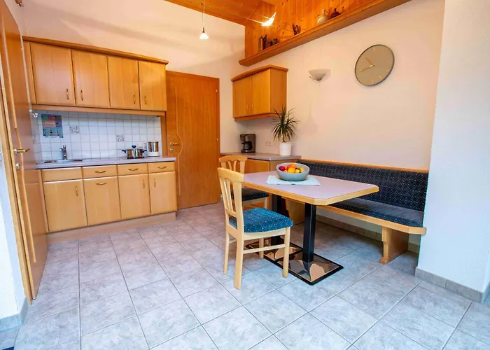 Inn Berggasthof - Lahnerhof