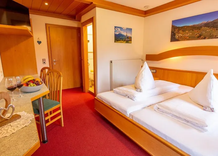 Berggasthof - Lahnerhof *