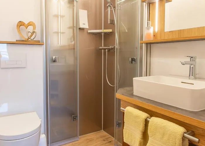 Berggasthof - Lahnerhof * Liesing