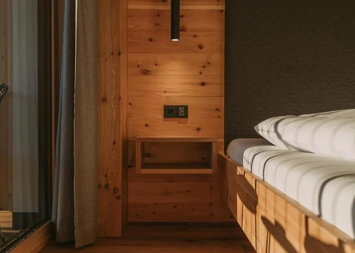 Inn Berggasthof - Lahnerhof Liesing